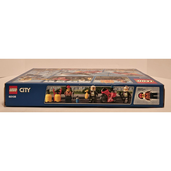 FIRE RESPONSE UNIT Lego City LEGO Set #60108 NEW Sealed RETIRED Unopened - Picture 12 of 15